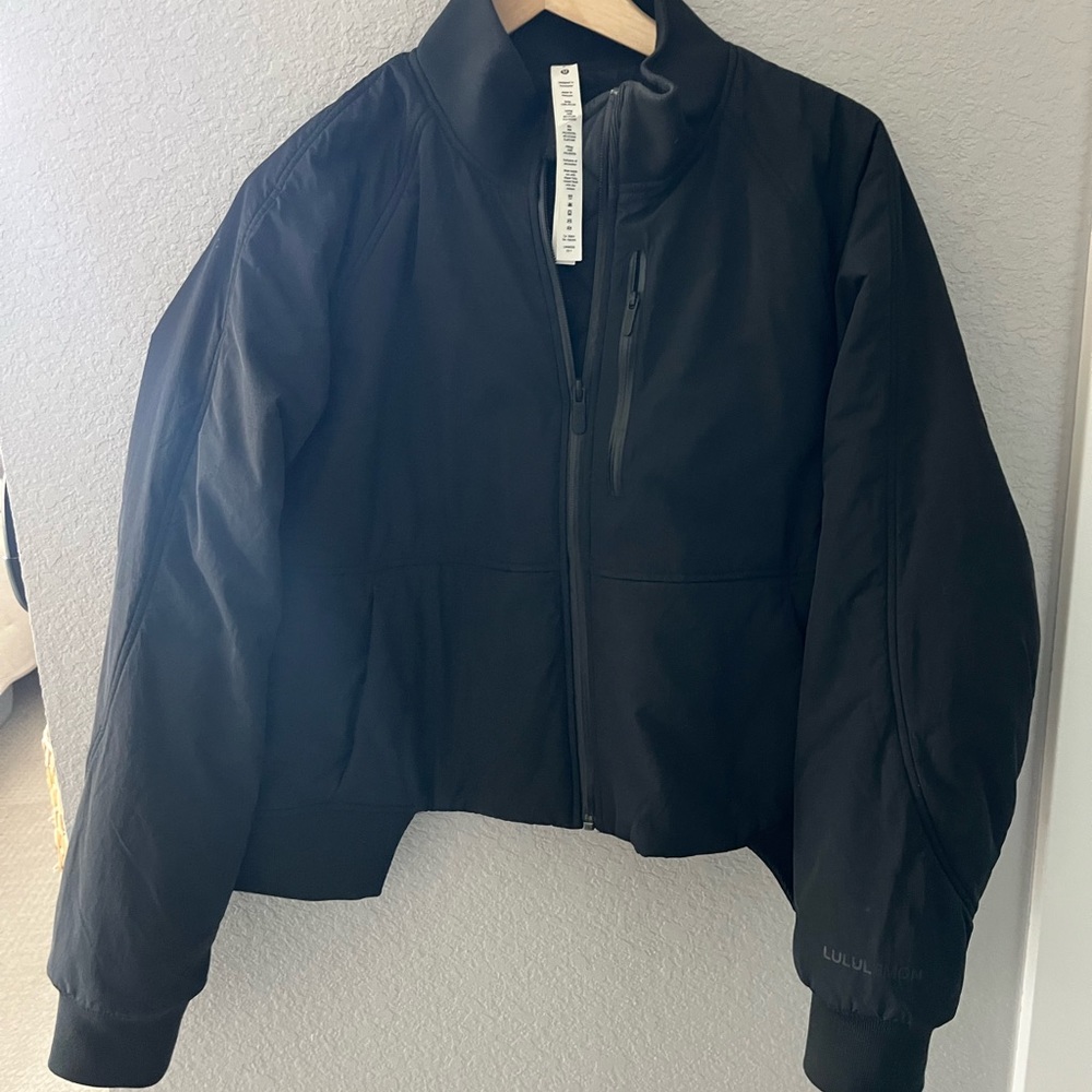 Lululemon black short bomber jacket